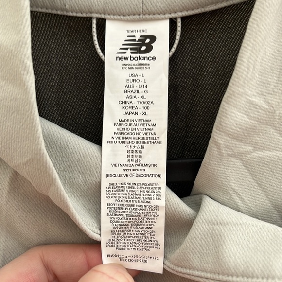 New Balance Run Crew Jacket - no tag - Picture 12 of 15